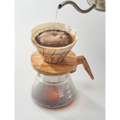 Hario V60 Glass Dripper Olive Wood 02