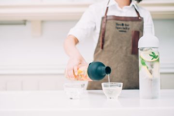 Hario Filter in Bottle & Tea Glass Set (Gri)